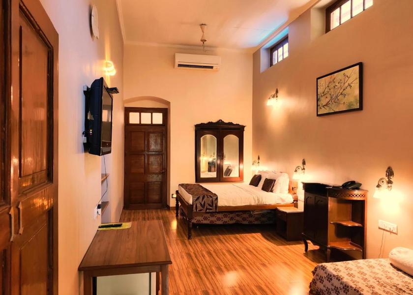 Maharashtra Panchgani FAMILY AC ROOM