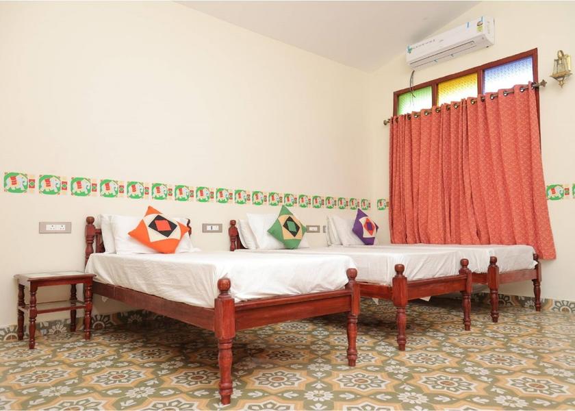 Tamil Nadu Thanjavur Deluxe Double Room