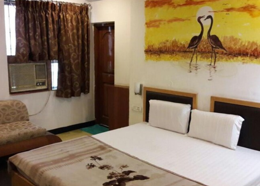 Maharashtra Nagpur RAHUL DELUXE SUITE