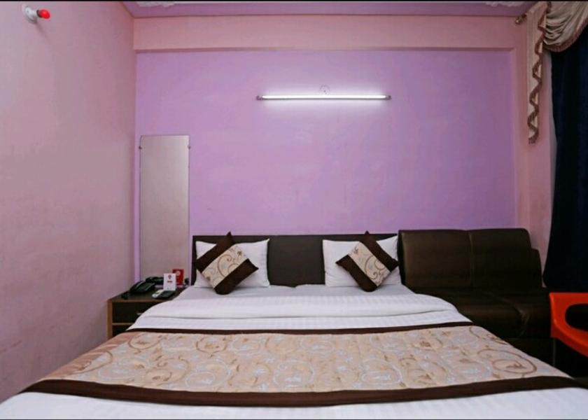 Uttarakhand Rishikesh Deluxe Double Bed Room