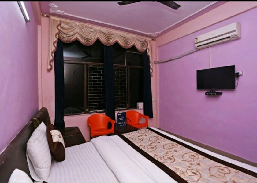 Uttarakhand Rishikesh Deluxe Double Bed Room