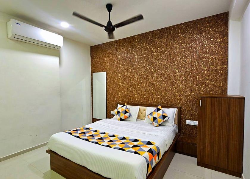 Gujarat Junagadh Standard Room
