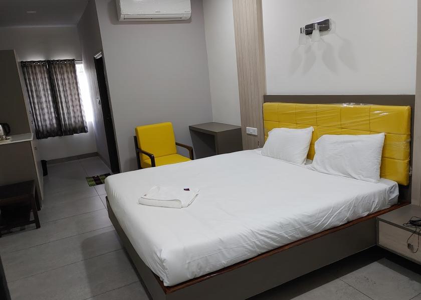 Tamil Nadu Thanjavur Premium Room