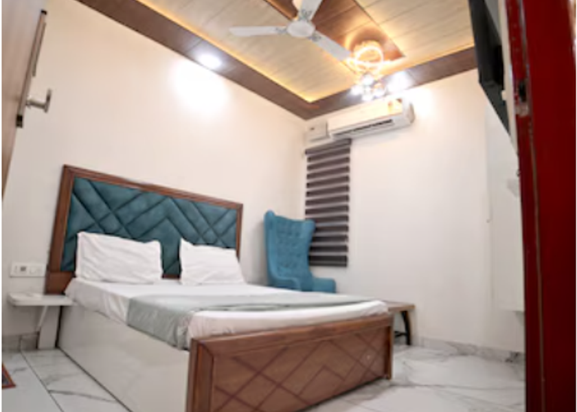 Haryana Bhiwani Deluxe Room