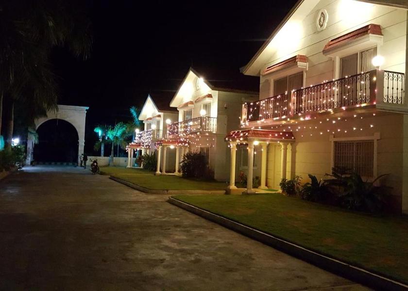 Andhra Pradesh Puttaparthi Hotel Exterior