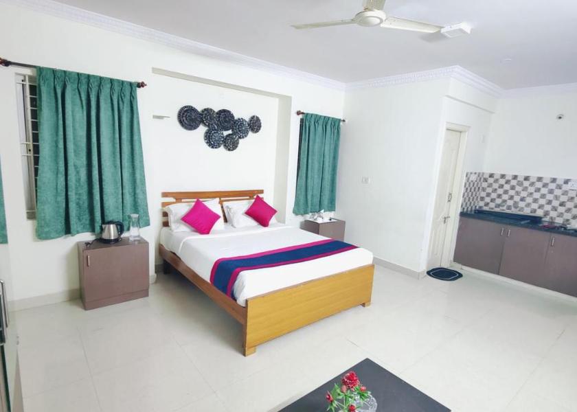 Karnataka Bangalore Deluxe Room
