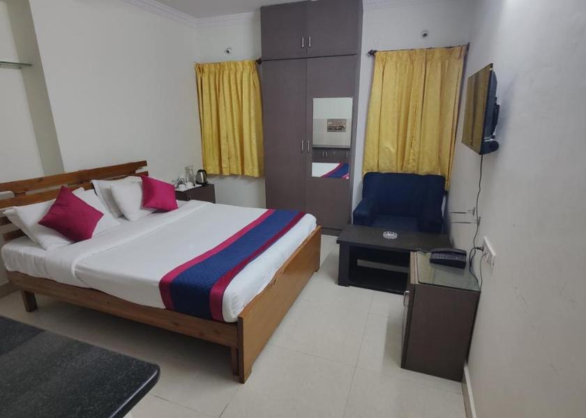 Karnataka Bangalore Deluxe Room