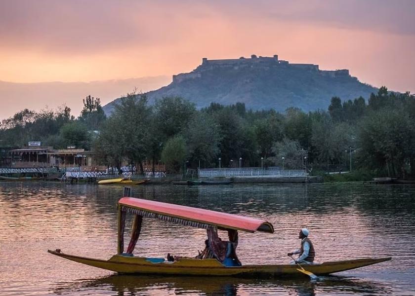 Jammu and Kashmir Srinagar Hotel View