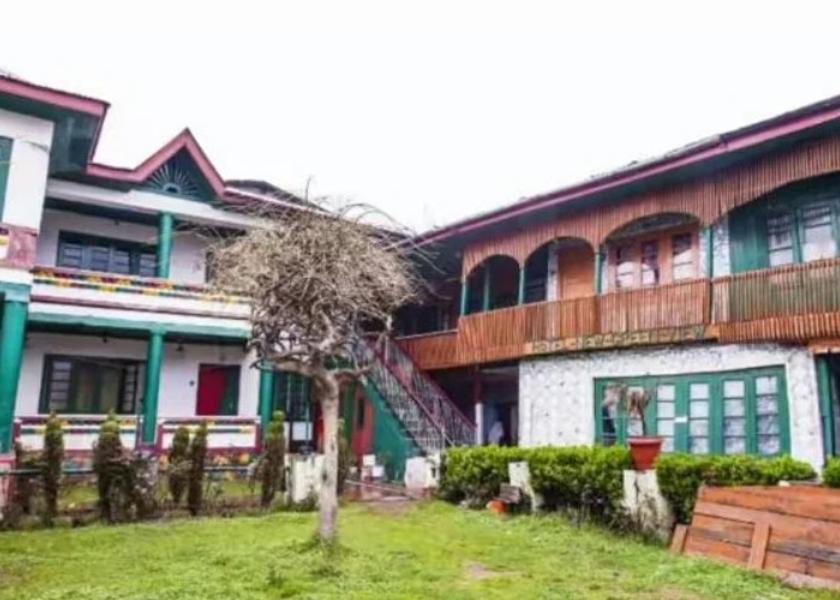 Jammu and Kashmir Srinagar Hotel Exterior