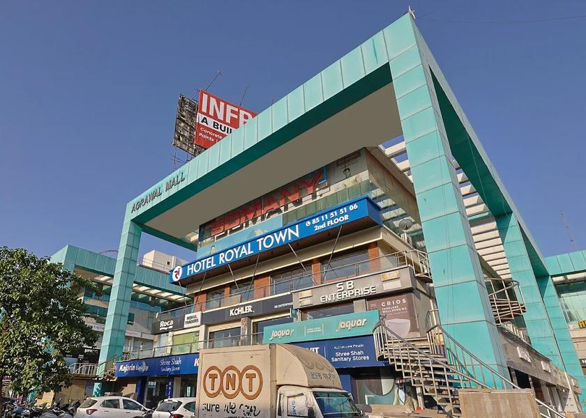 Gujarat Ahmedabad Hotel Exterior