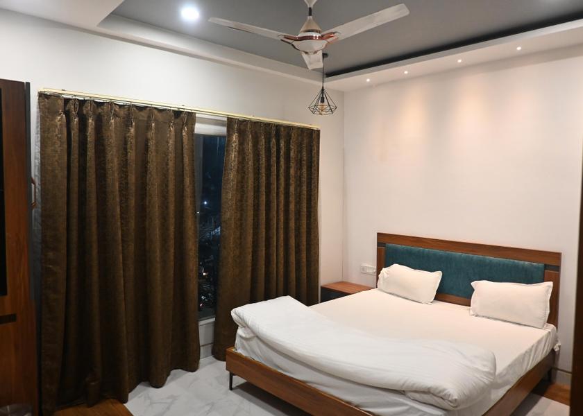 Madhya Pradesh Vidisha Royal Room