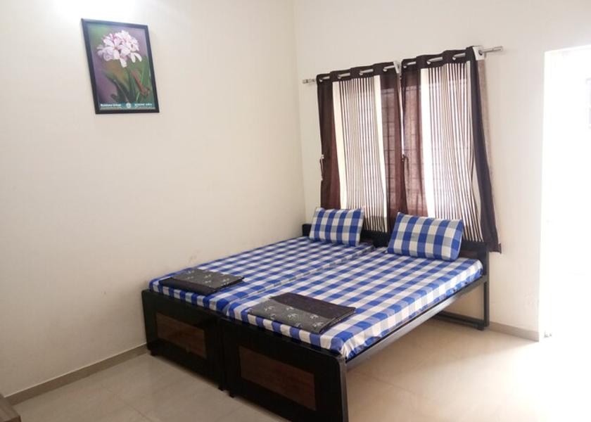 Maharashtra Shirdi Double Bed Non-A.C Room