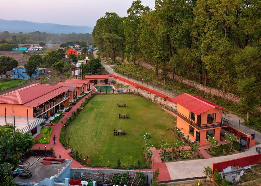 Uttarakhand Ramnagar Hotel Exterior