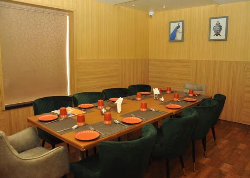 Andhra Pradesh Eluru Food & Dining