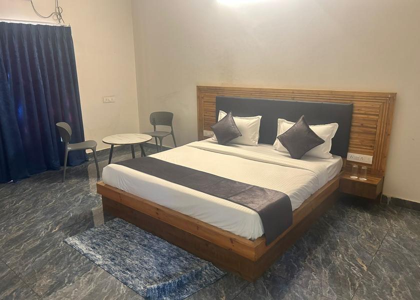 Gujarat Junagadh Deluxe Room