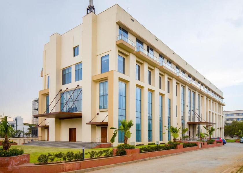 Haryana Gurugram Hotel Exterior