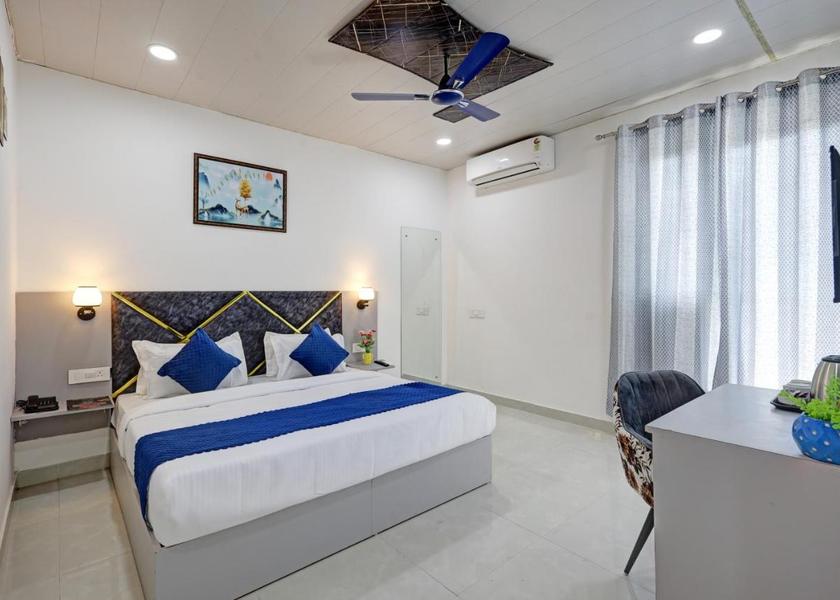 Uttar Pradesh Noida Room