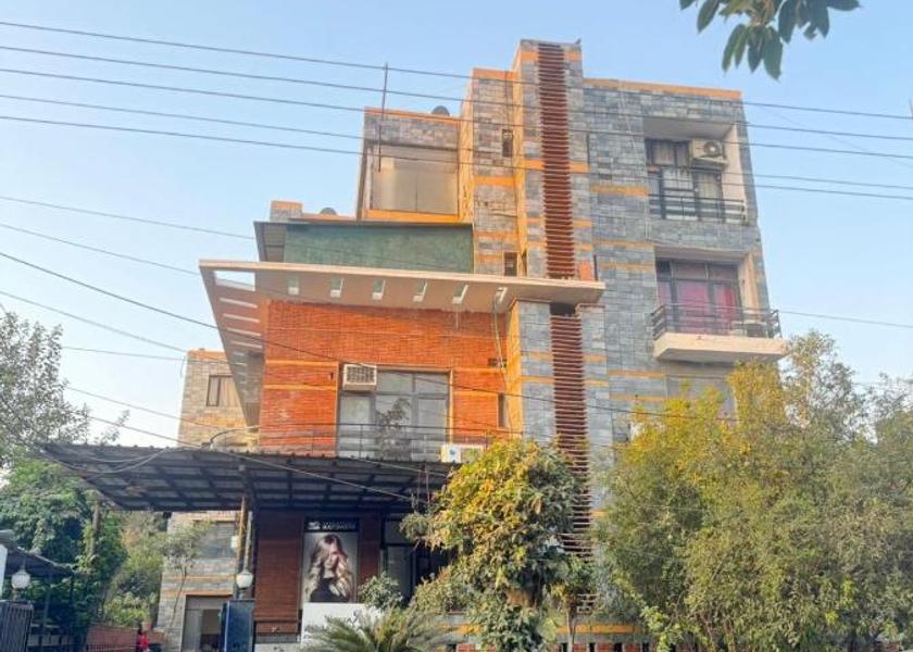 Uttar Pradesh Noida Facade