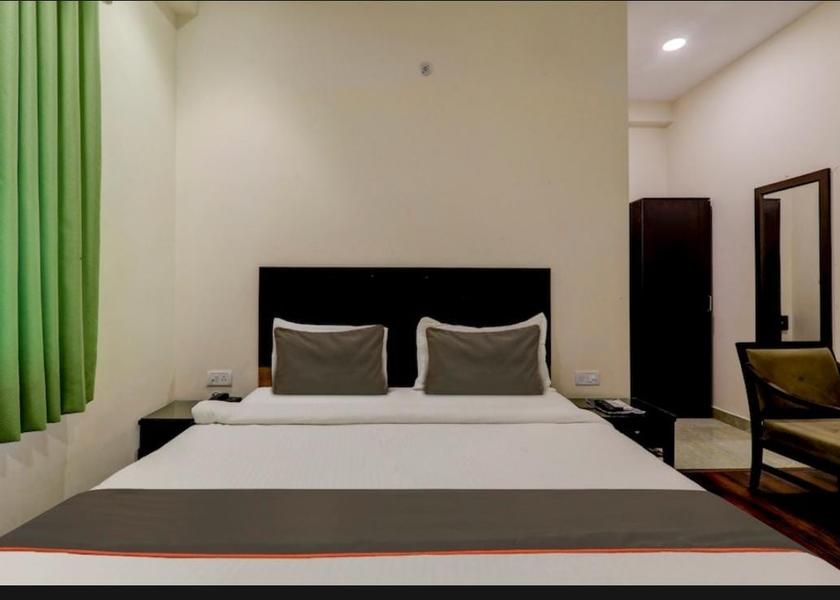 Uttar Pradesh Lucknow Classic Room