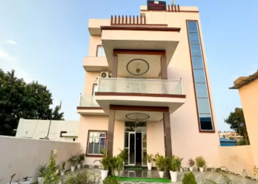 Uttar Pradesh Ayodhya Hotel Exterior