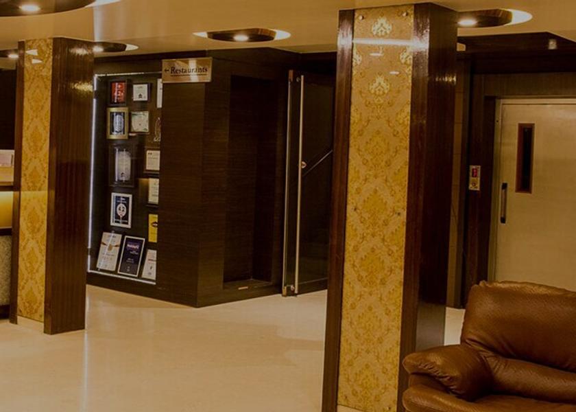 Maharashtra Shirdi Public Areas