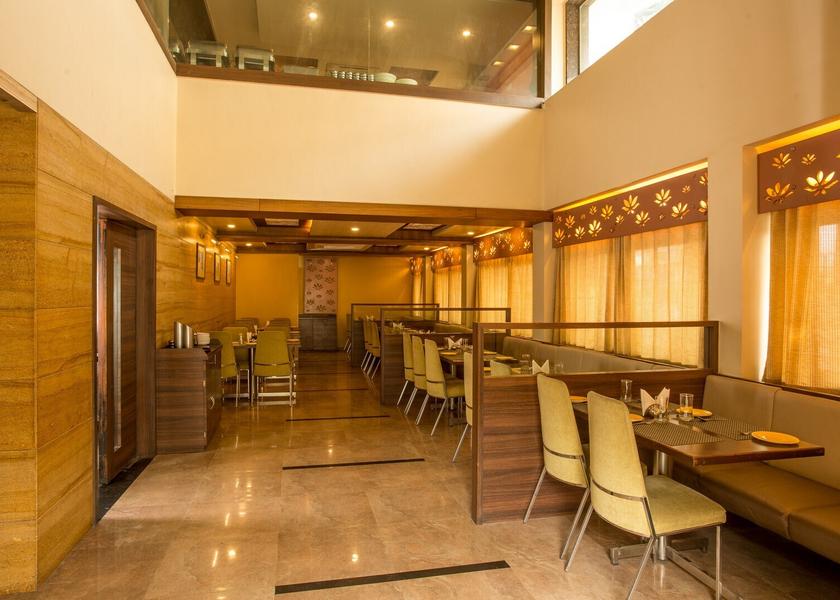 Maharashtra Shirdi Food & Dining