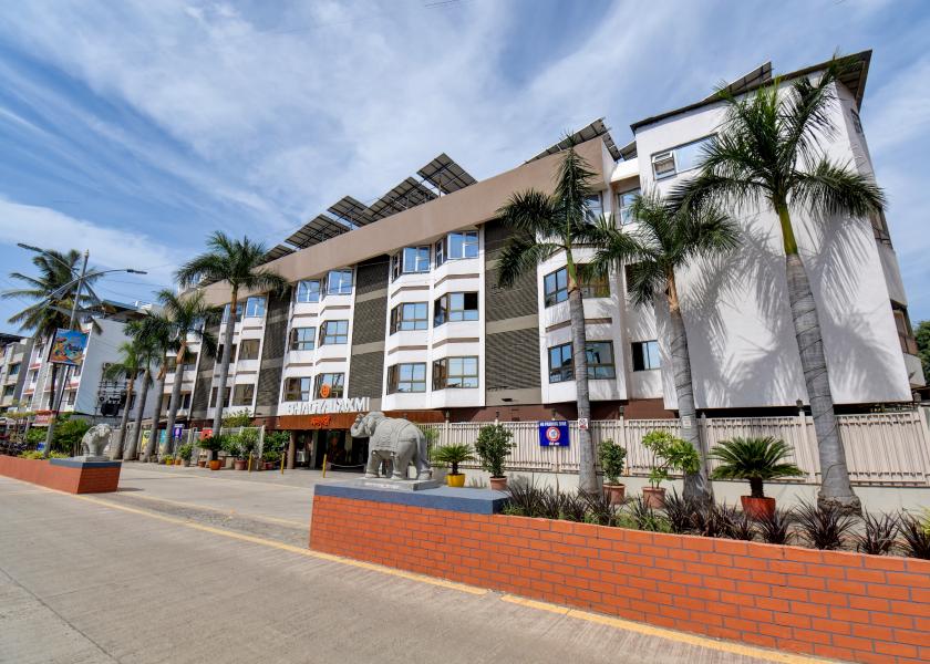 Maharashtra Shirdi Hotel Exterior