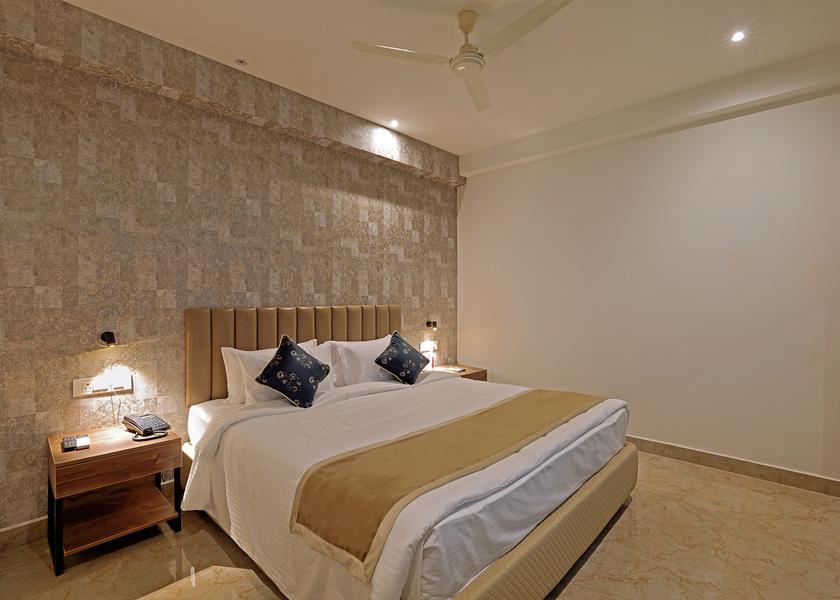 Telangana Hyderabad Deluxe King Bed