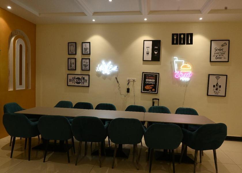Chhattisgarh Raipur Food & Dining