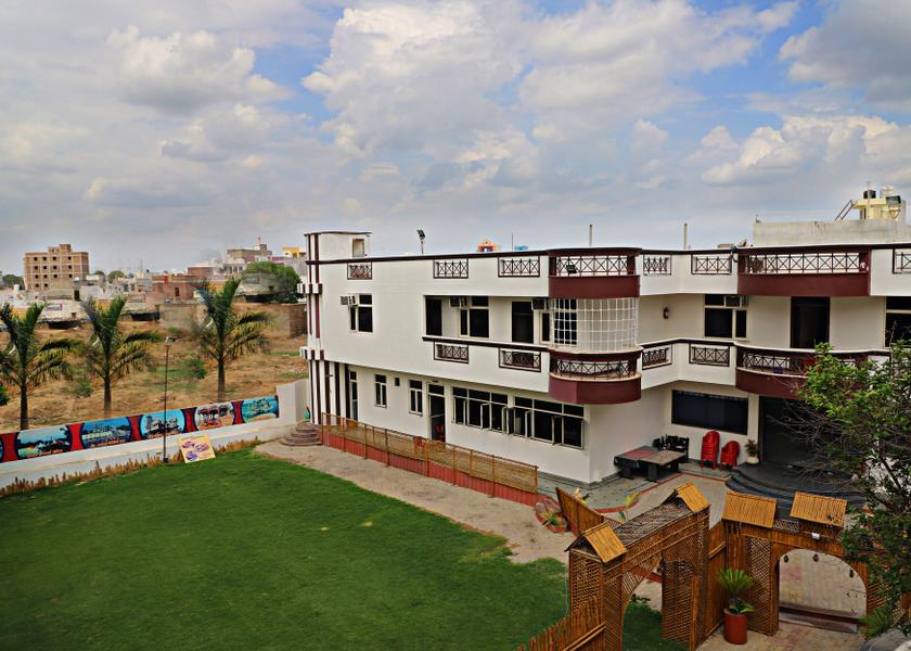 Rajasthan Kota Hotel Exterior
