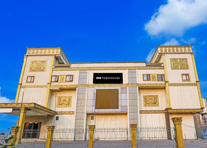 Tamil Nadu Gummidipoondi Hotel Exterior