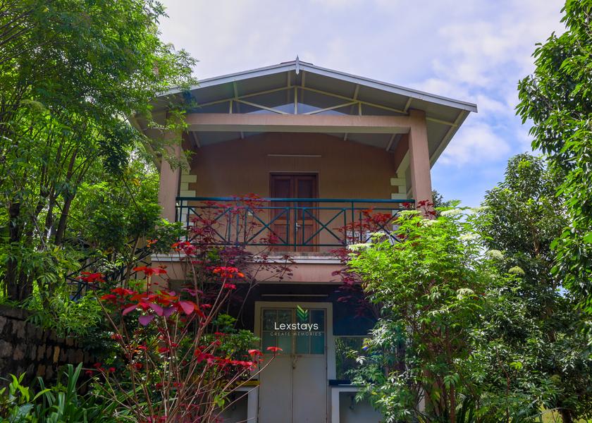 Tamil Nadu Ooty One Bedroom Chalet With Balcony