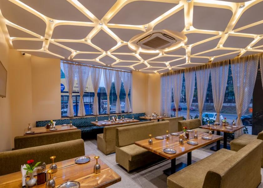 Maharashtra Nashik Food & Dining