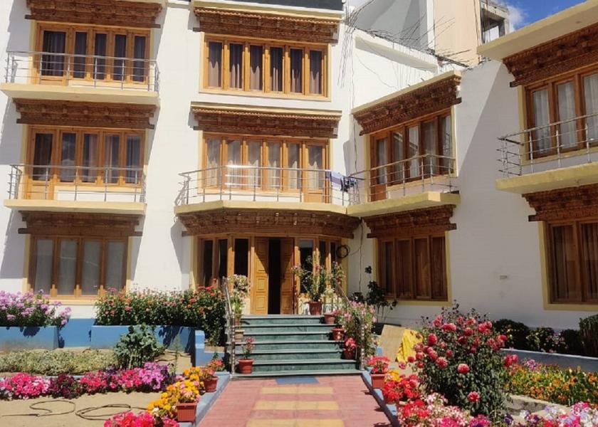 Ladakh Leh Hotel Exterior