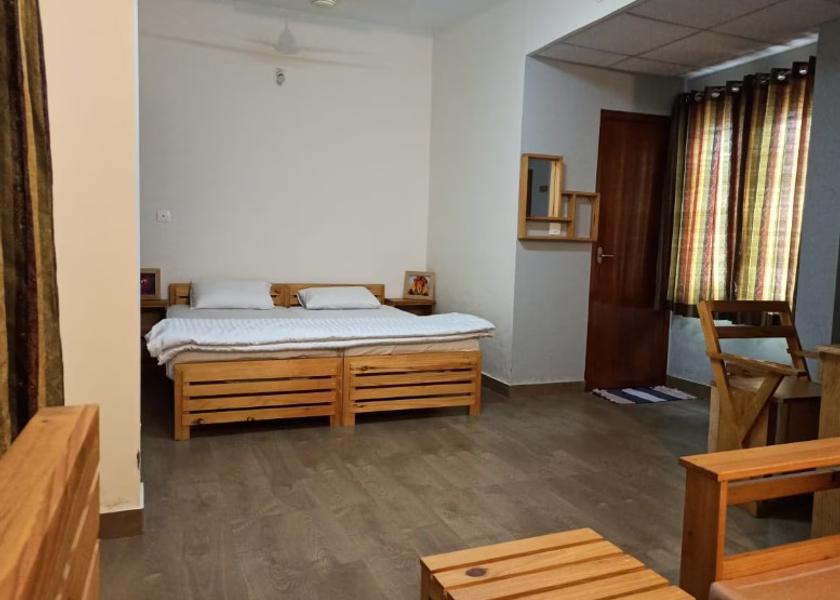 Kerala Kannur Deluxe Family Room with AC