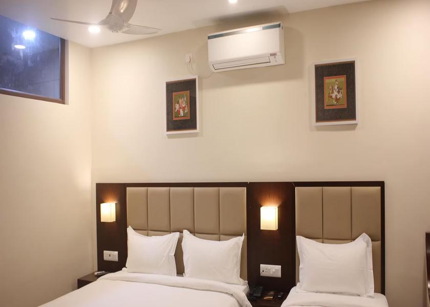 Rajasthan Banswara FAMILY ROOM