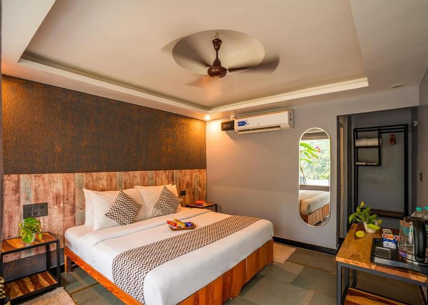 Uttarakhand Rishikesh Deluxe Cottage with Mountain View