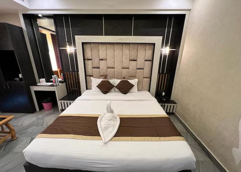 Uttar Pradesh Raebareli Deluxe Room