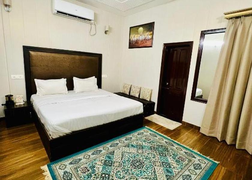 Punjab Anandpur Sahib Family Suite Room