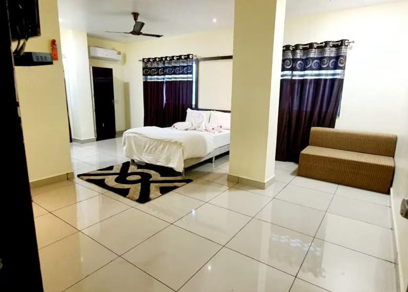 Maharashtra Ambajogai DELUXE AC ROOM