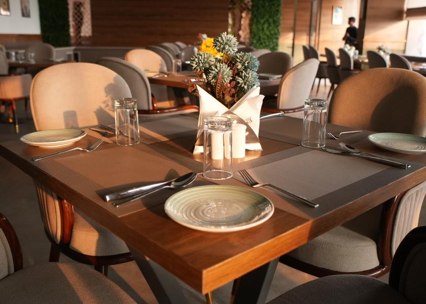 Madhya Pradesh Vidisha Food & Dining