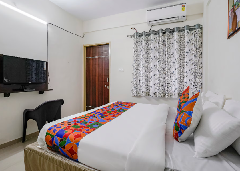 Maharashtra Nashik Deluxe Ac Room