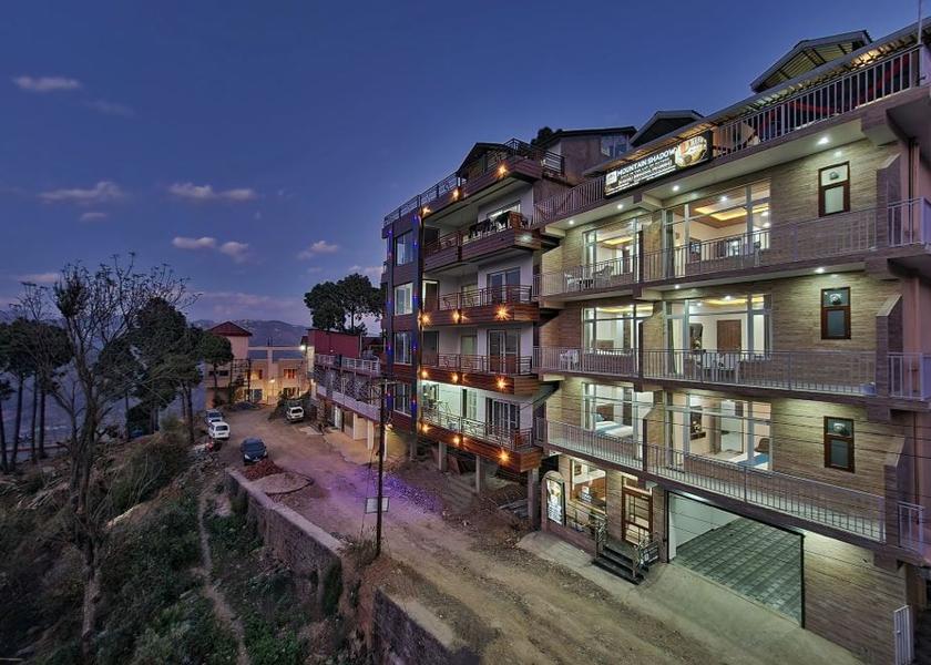 Himachal Pradesh Parwanoo Hotel Exterior