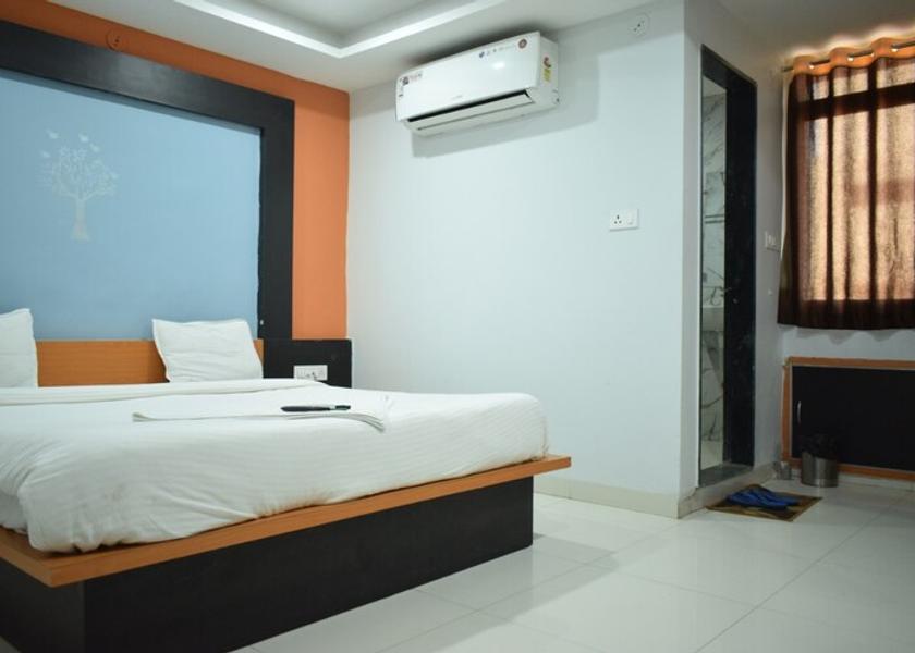 Madhya Pradesh Dewas Deluxe Room