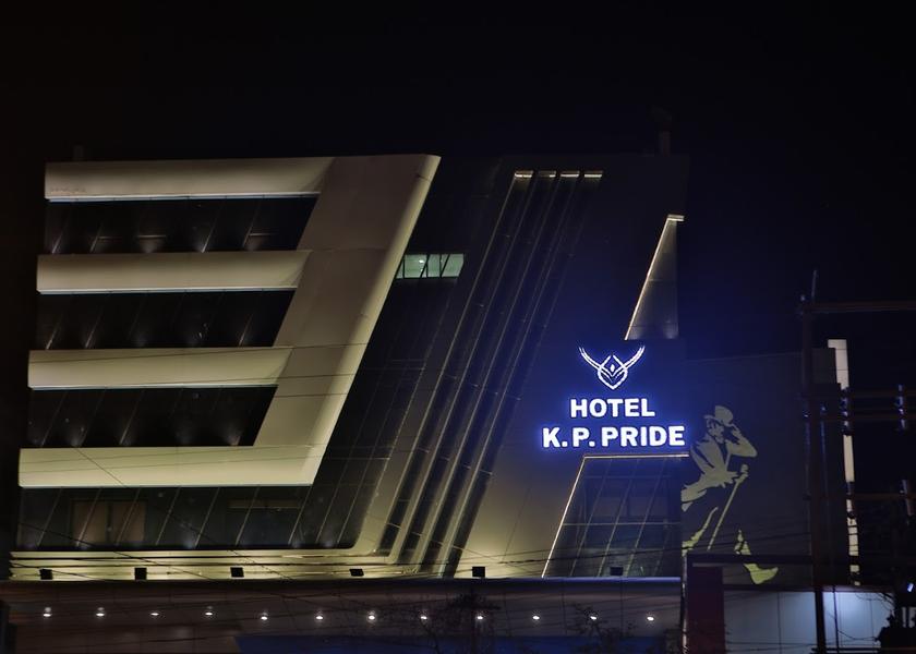 Maharashtra Jalgaon Hotel Exterior