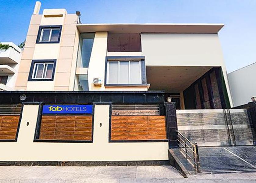 Uttar Pradesh Varanasi Hotel Exterior