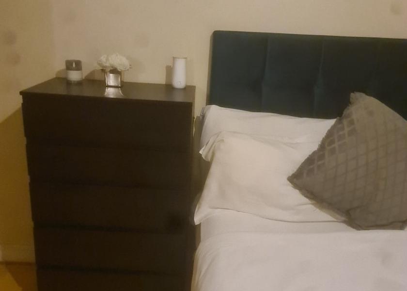 England Romford Room