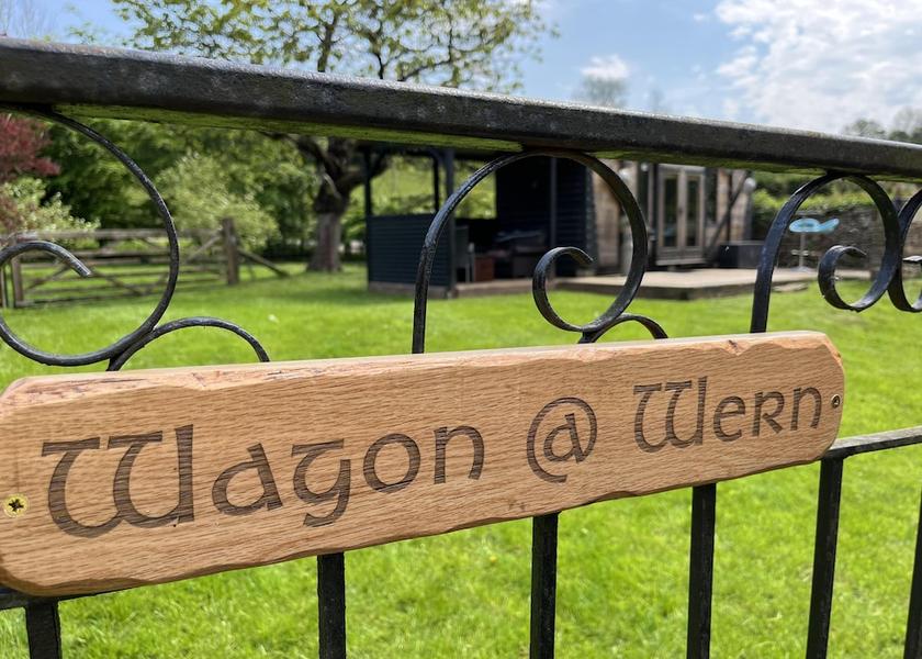 Wales Crickhowell Property Grounds