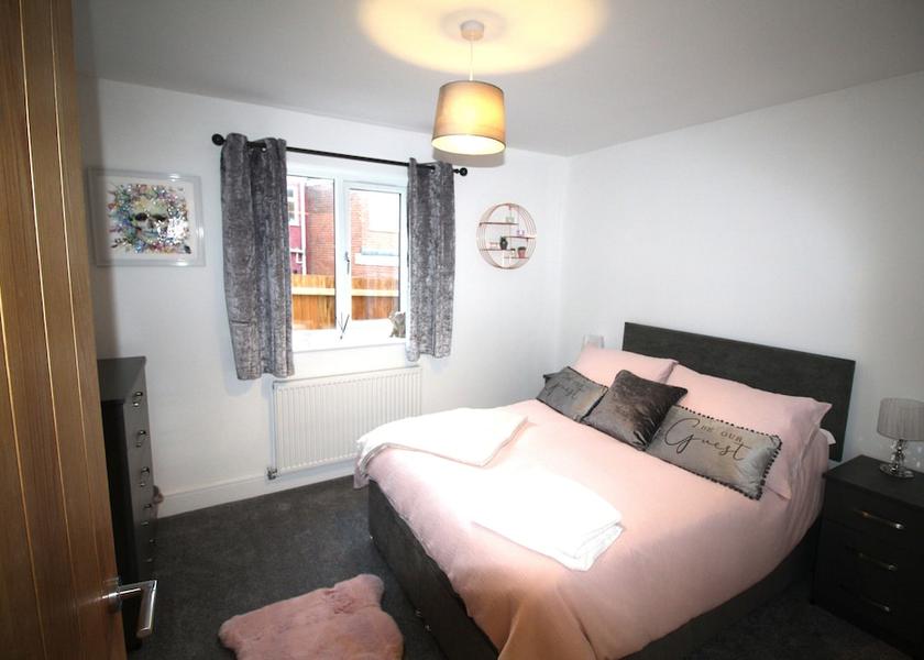 England Rotherham Room