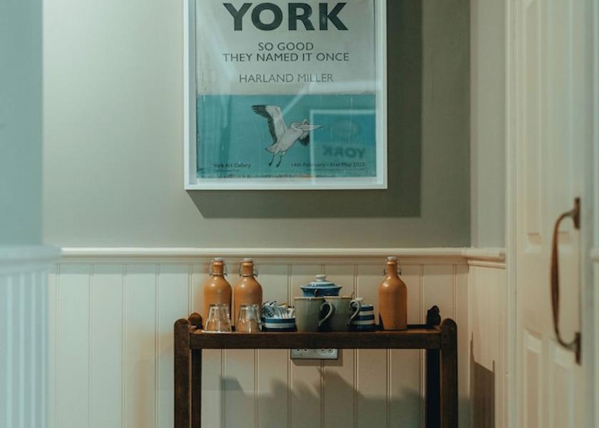 England Corsham In-Room Amenity